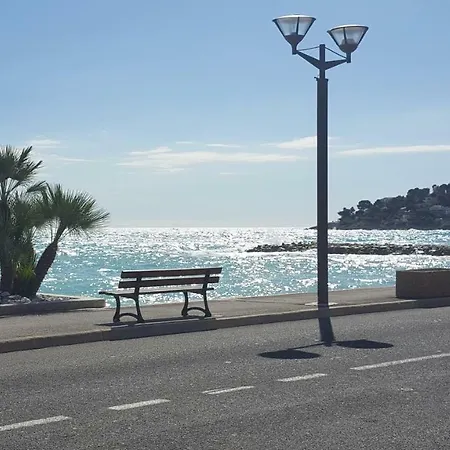 דירה Chez Lola, A La Plage, A Roquebrune-cap Martin רוקברון-קאפ-מרט